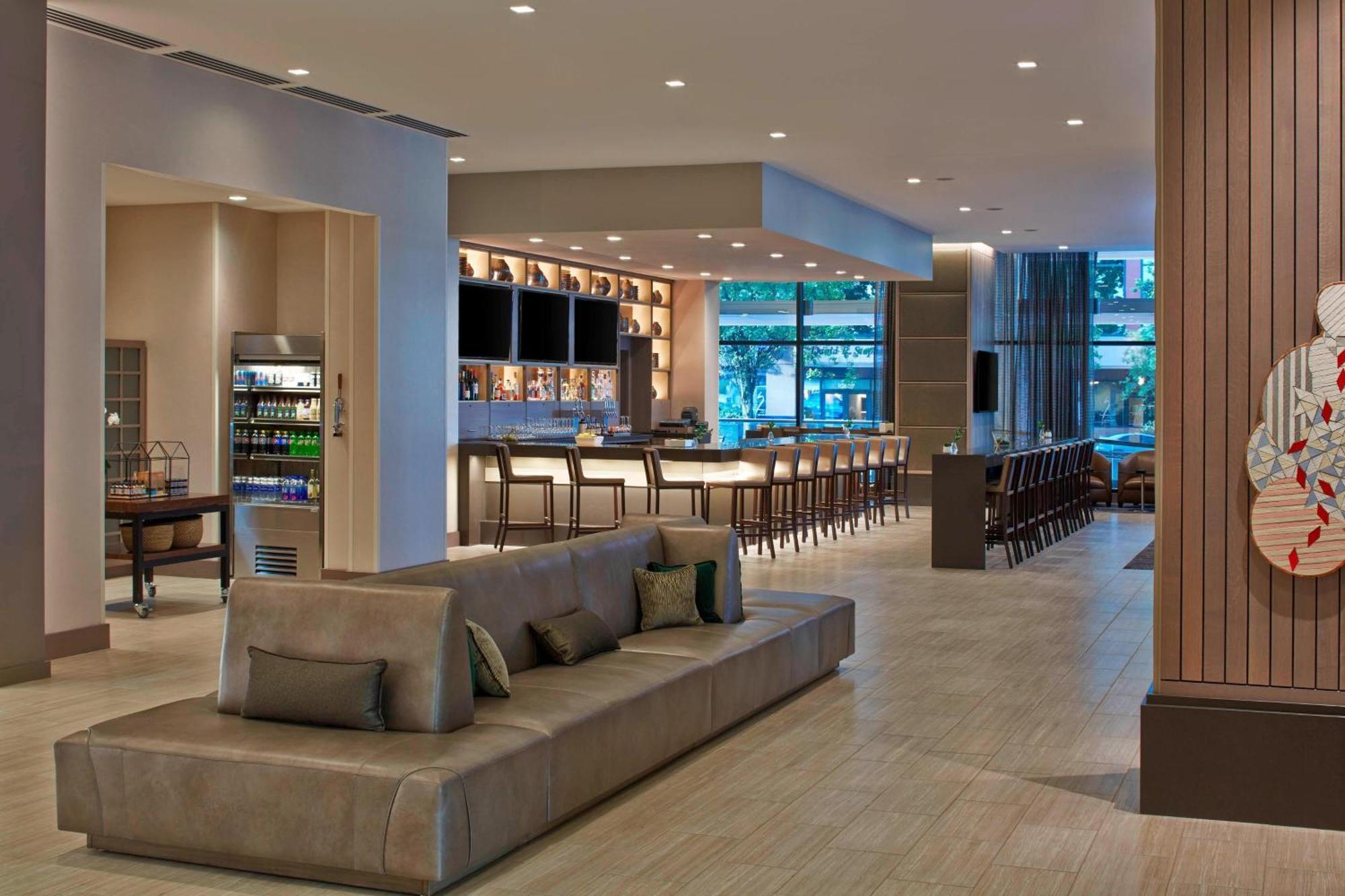 Ac Hotel By Marriott Seattle Bellevue/Downtown Exterior photo