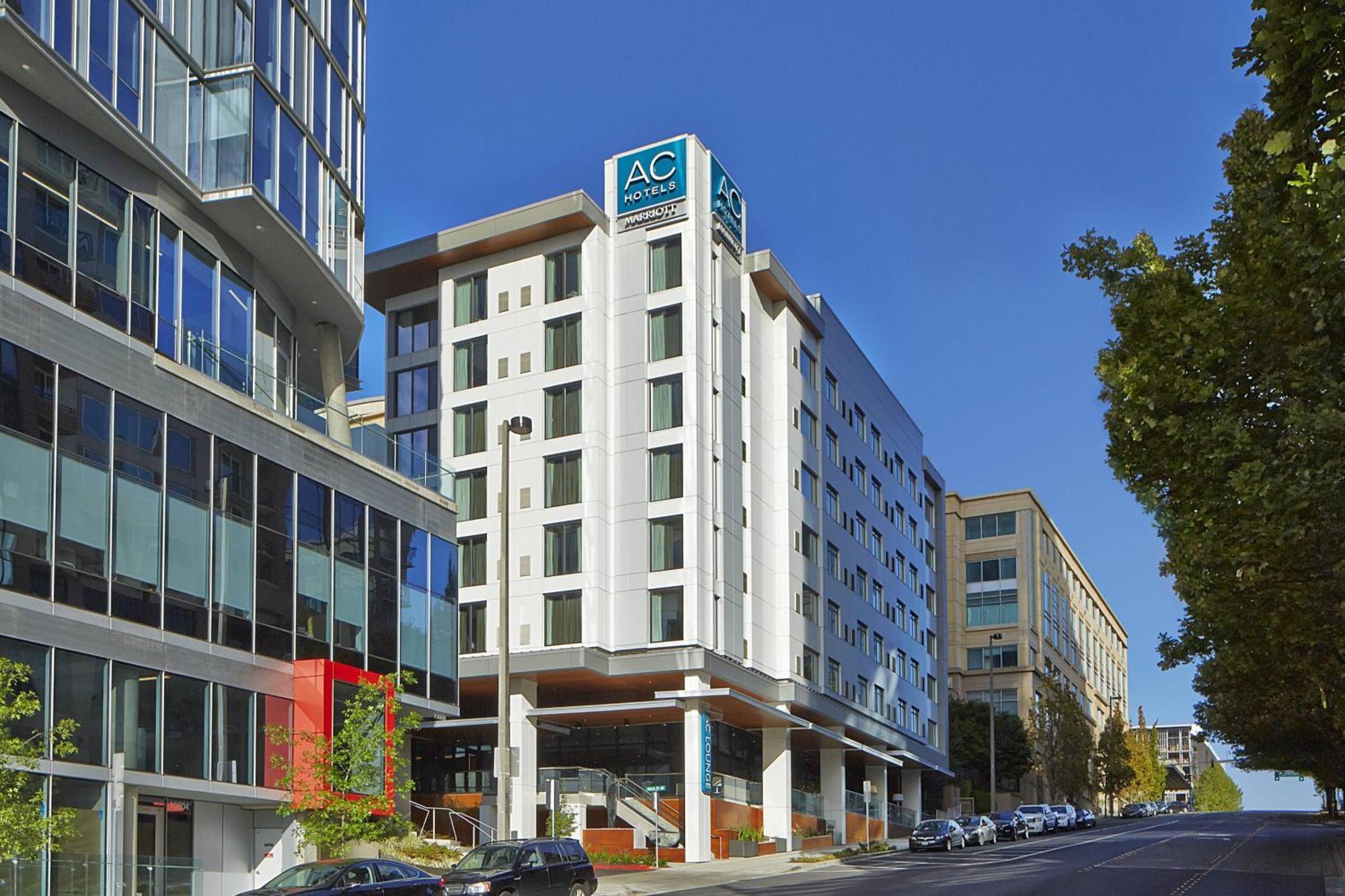 Ac Hotel By Marriott Seattle Bellevue/Downtown Exterior photo